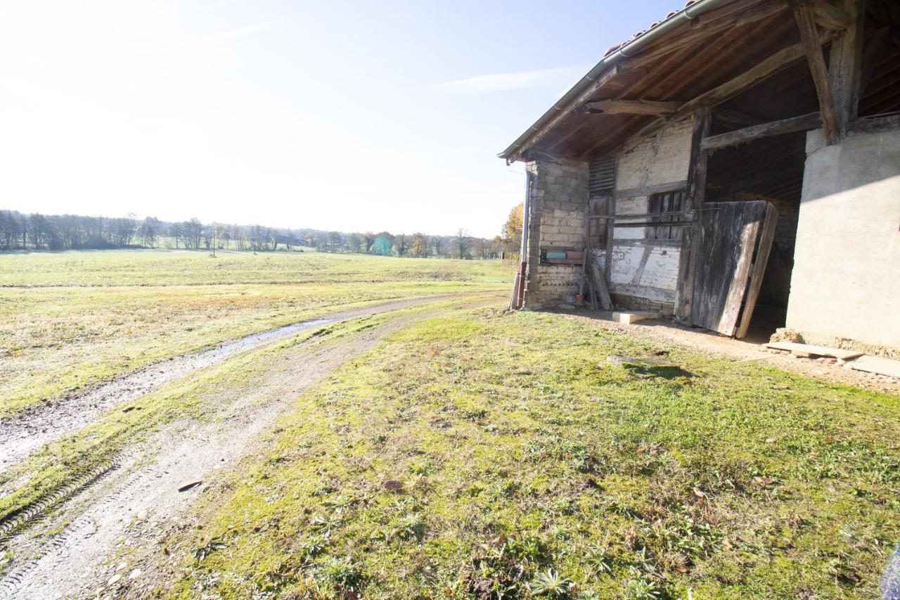 Ferme Bressane - 4 Chambres Saint-Etienne-du-Bois  エクステリア 写真